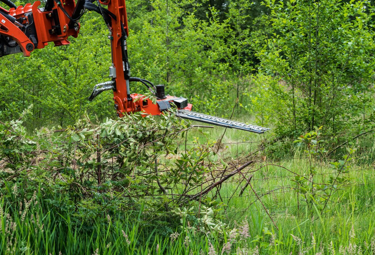 Eterra 5 Ft. Sickle Bar Mower Head for Raptor Boom Arm