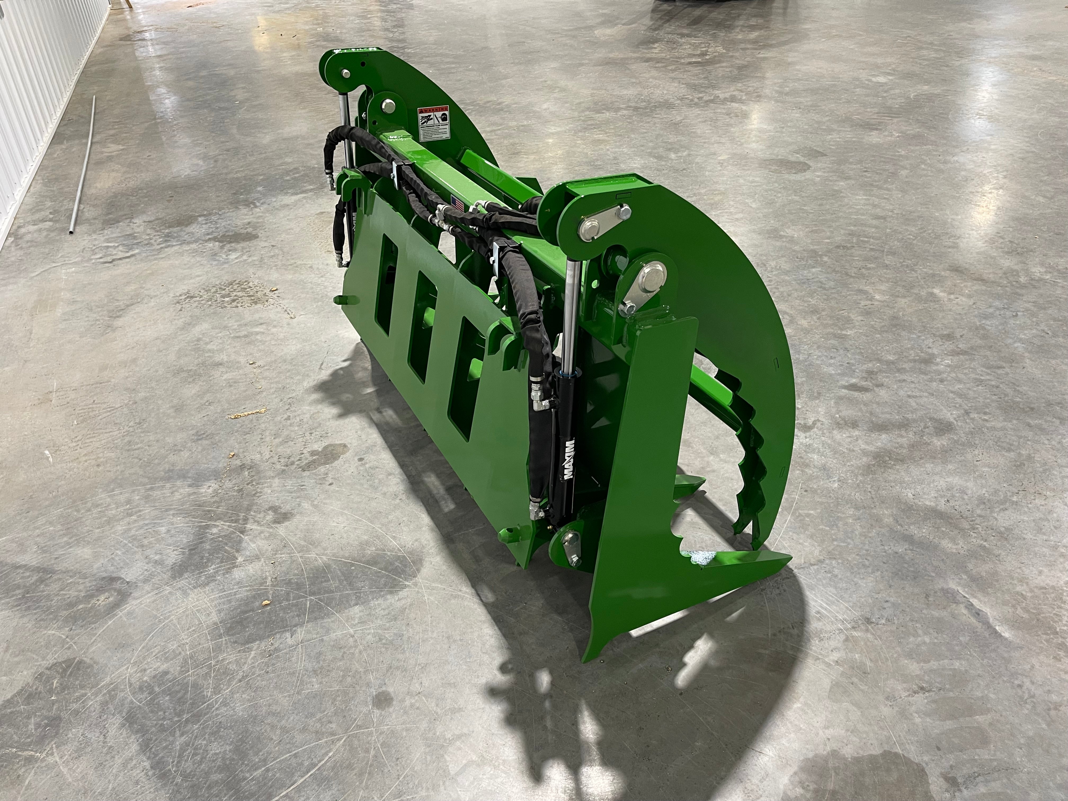 Top Dog Attachments | Granite Grapple John Deere Mount