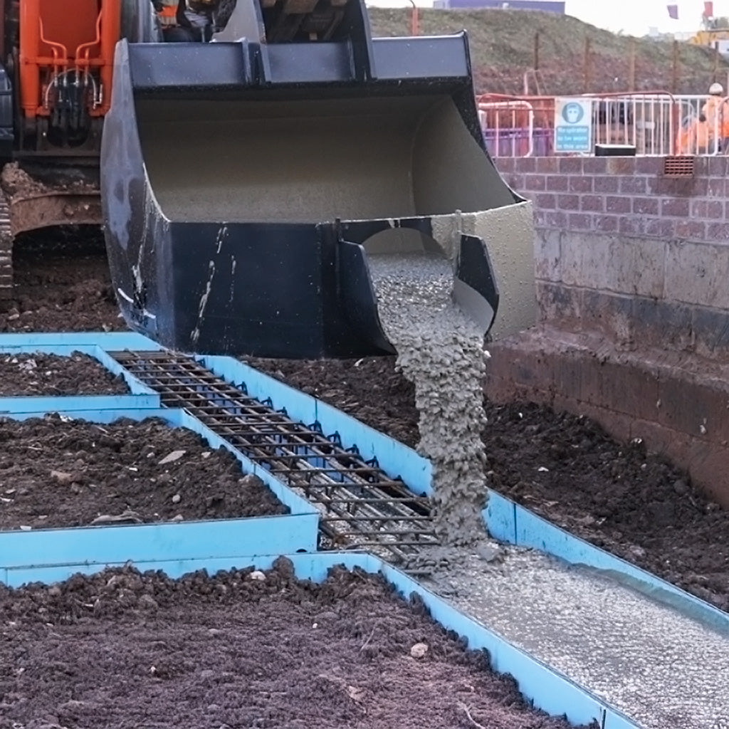 Komatsu PC130 Concrete Pouring Bucket
