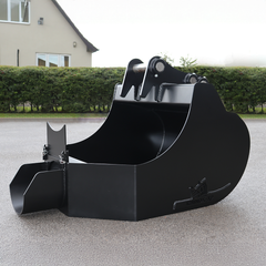 Develon DX255LC-7 Concrete Pouring Bucket