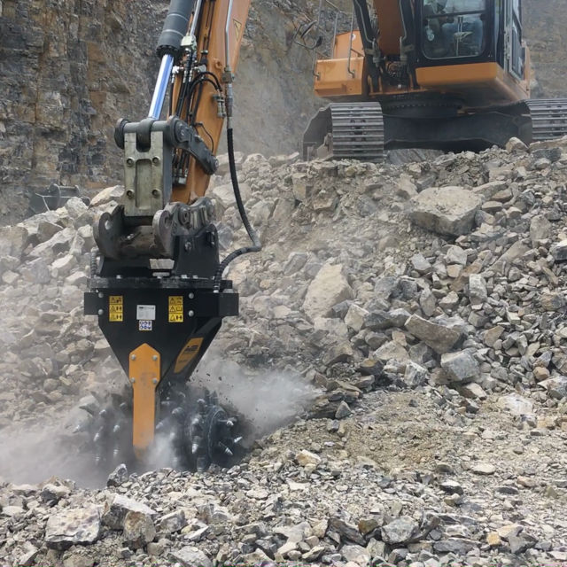 MB Crushers Drum Cutter | Model MB-R900 | Cutting Width 44" | Machine Size 17-25 Tons | For Excavators
