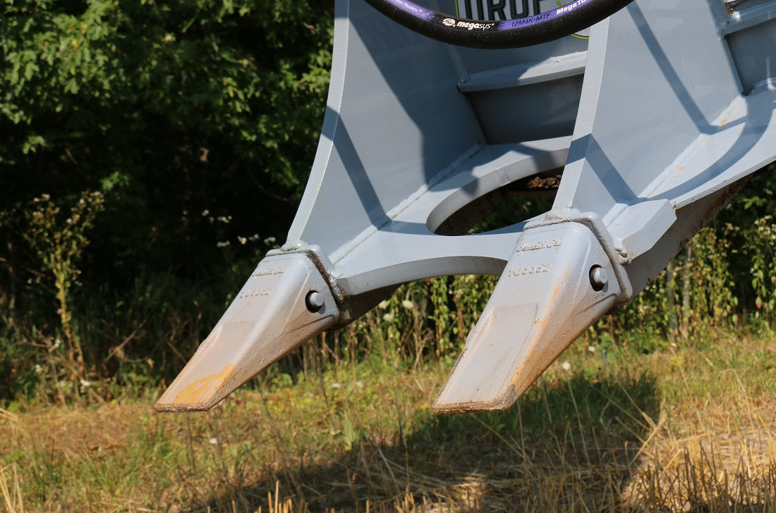 Baumalight Tree Saw For Excavator | Model DXH752 | DXA530