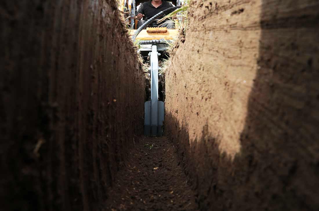 Baumalight | TN760 Trencher For Skid Steer - Hi Flow