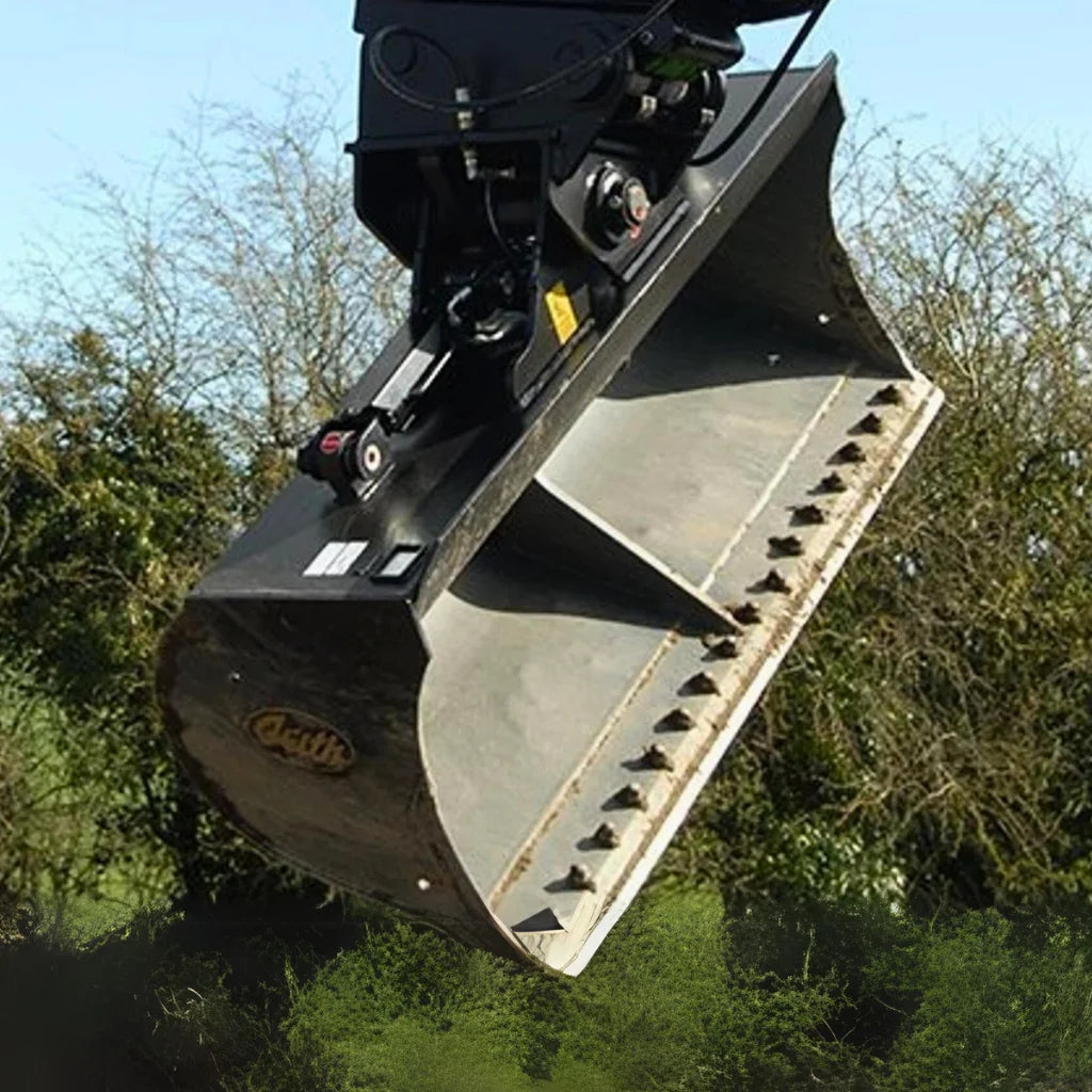 Geith Hydraulic Angle Excavator Tilt Bucket (Dual Ram)
