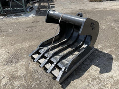WAIN ROY | Pavement Slab Removal Buckets for Excavators (20,000 - 110,000 lbs.)