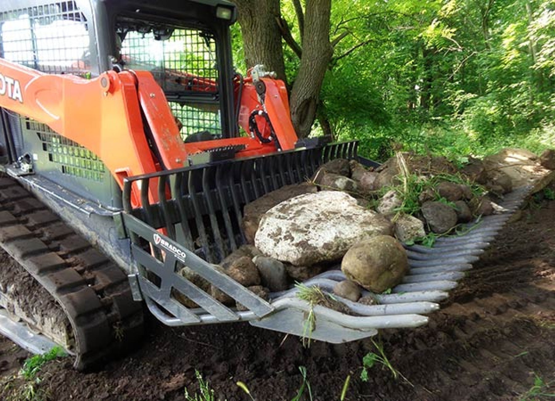Paladin | Rock Bucket for Skid Steer