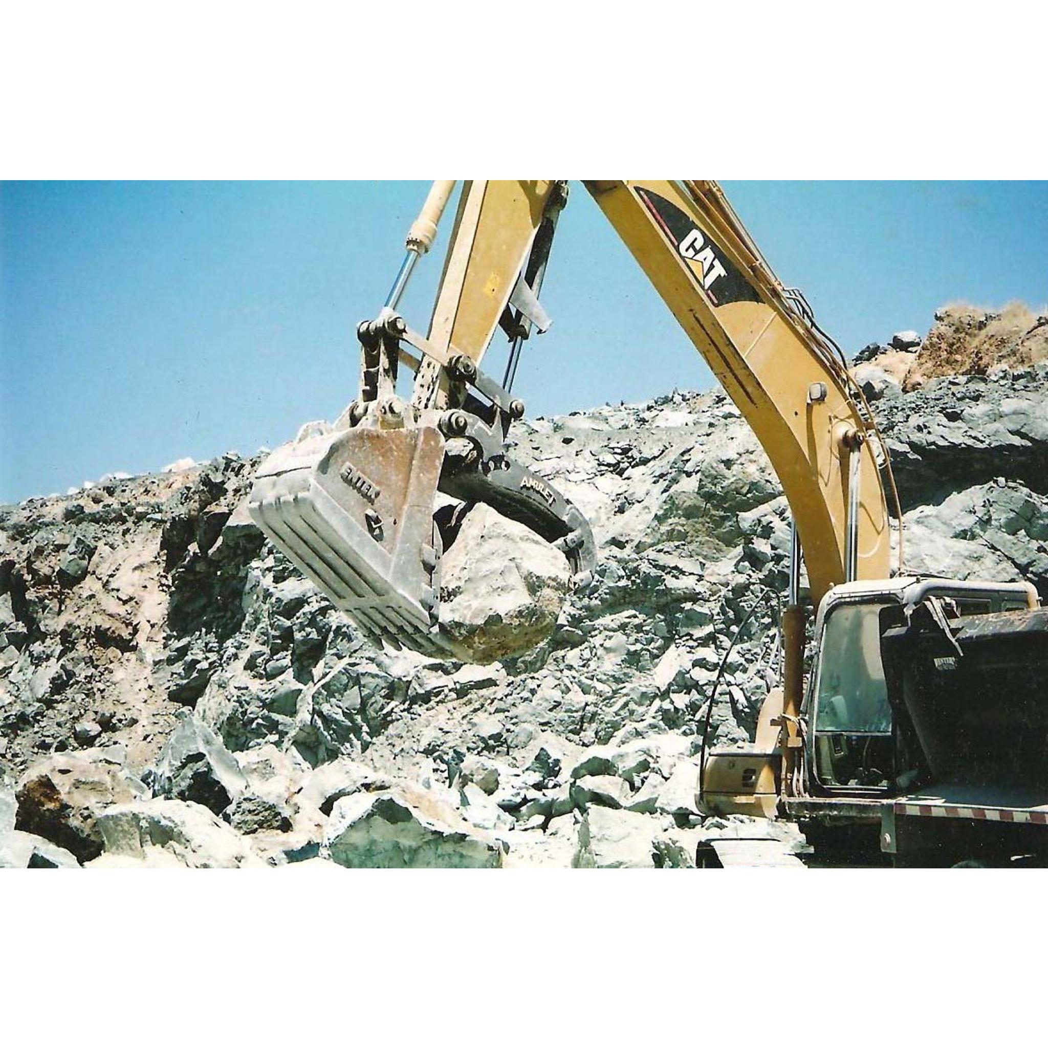 Amulet PowerClamp Hydraulic Thumb For Excavator