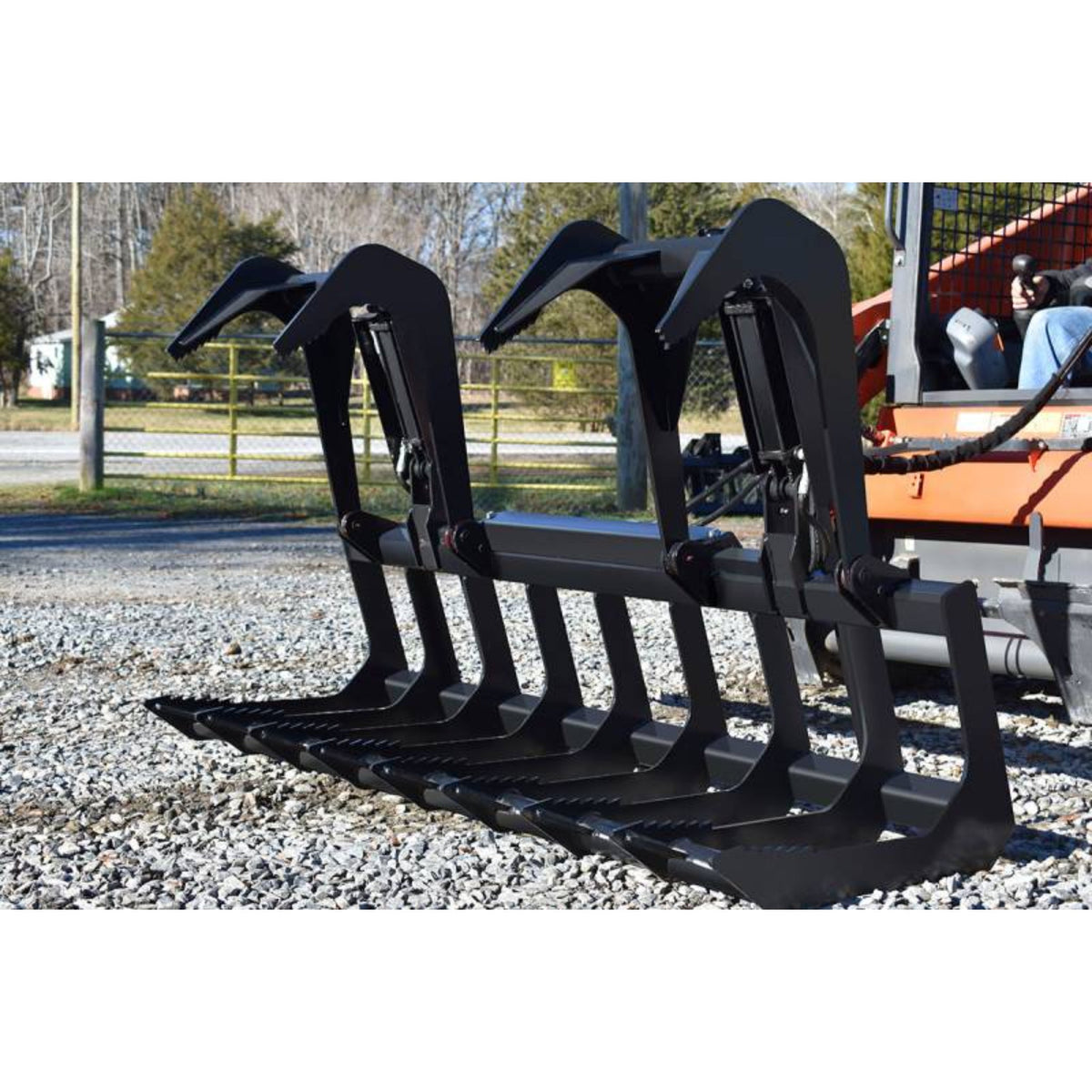 Loflin Fabrication | Compact Tractor Root Grapple