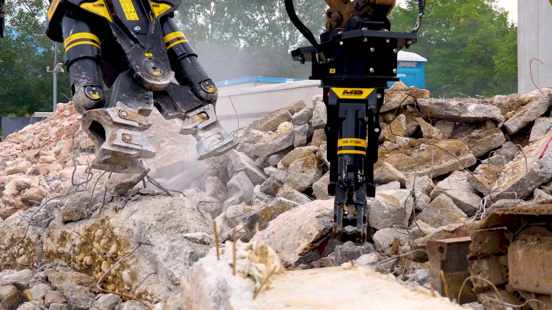 MB Crusher Demolition Pulverizer | Model MB-PT1650 | Overall Width 55" | Machine Size 19-25 Tons | For Excavators